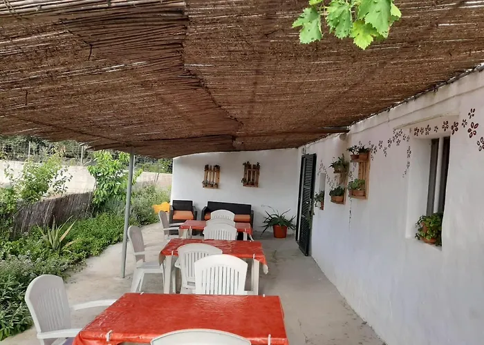 Es Barranco Летний дом Феррериас